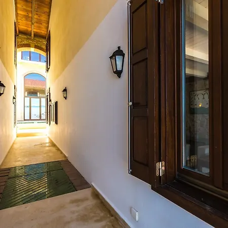 Creta Seafront Residences ホテル